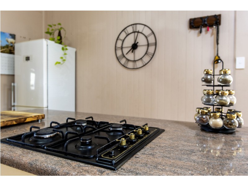 165 Koreelah Street, Upper Lockyer QLD 4352