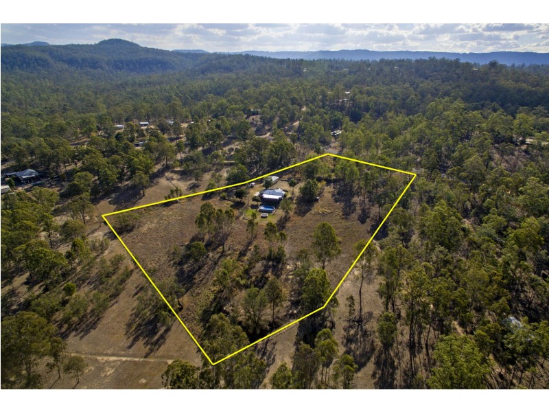 165 Koreelah Street, Upper Lockyer QLD 4352