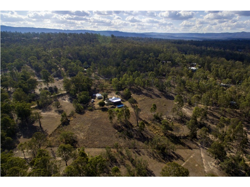 165 Koreelah Street, Upper Lockyer QLD 4352