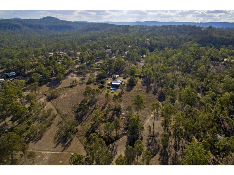 165 Koreelah Street, Upper Lockyer QLD 4352