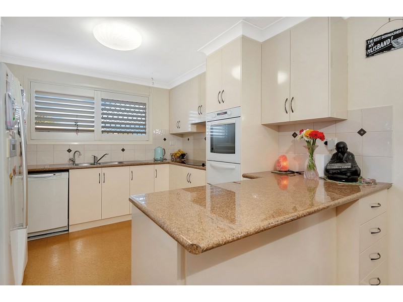 6 Pamela Street, Darling Heights QLD 4350