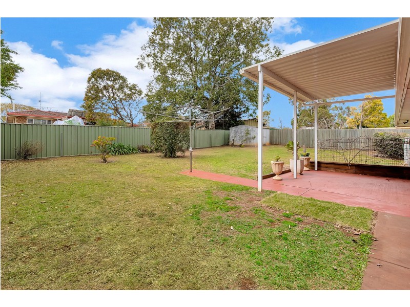 21 Crotty Street, Centenary Heights QLD 4350