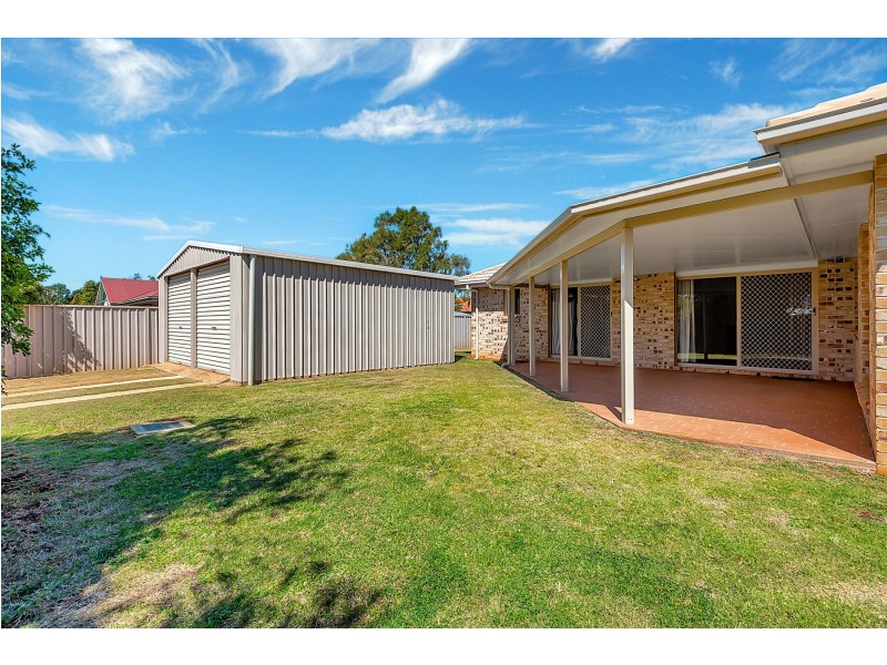 2 Tess Close, Middle Ridge QLD 4350