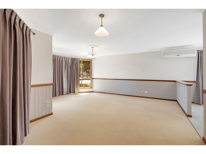 2 Tess Close, Middle Ridge QLD 4350