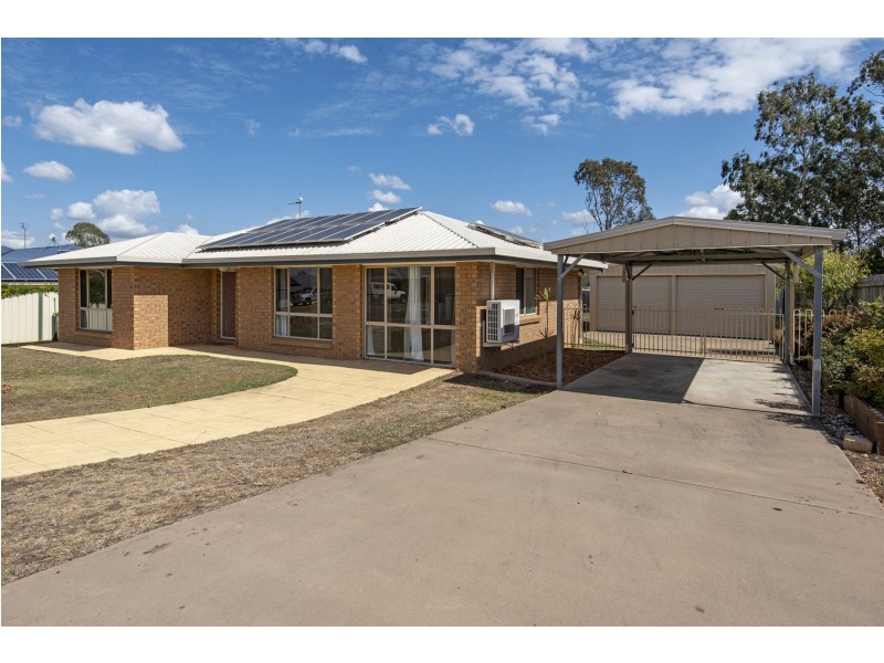 16 McDonald Court, Wyreema QLD 4352
