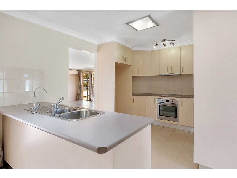 16 McDonald Court, Wyreema QLD 4352