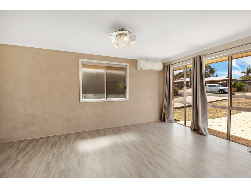16 McDonald Court, Wyreema QLD 4352