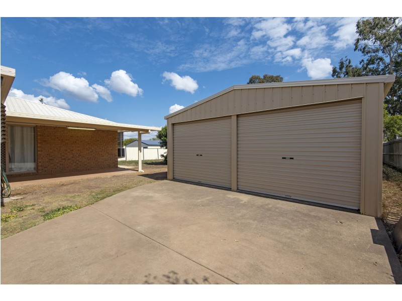 16 McDonald Court, Wyreema QLD 4352