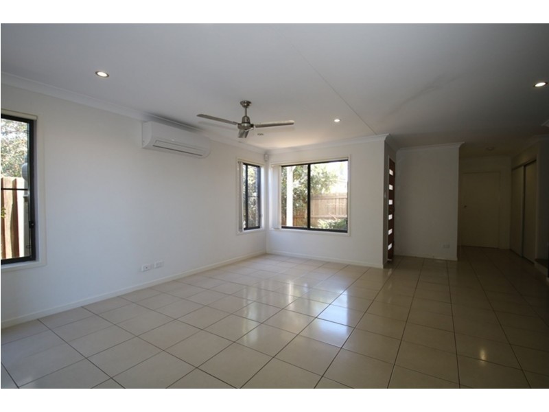 4/44 Gostwyck Street, Newtown QLD 4350