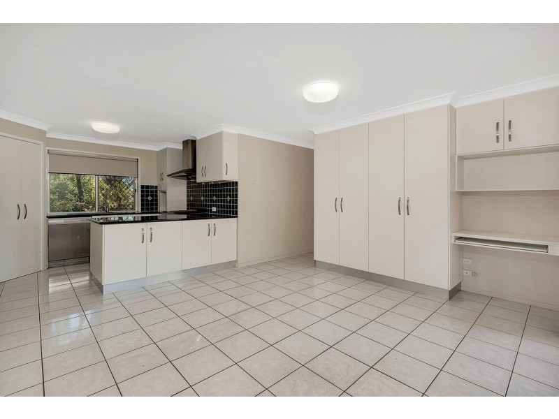 31 Station Street, Wyreema QLD 4352