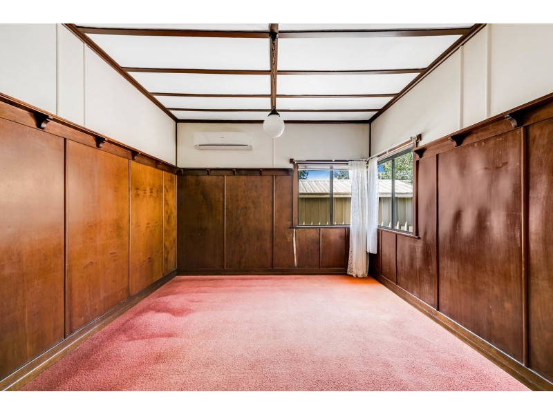 11 Jenkins Street, Newtown QLD 4350