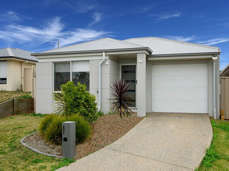 5 Minnett Street, Glenvale QLD 4350
