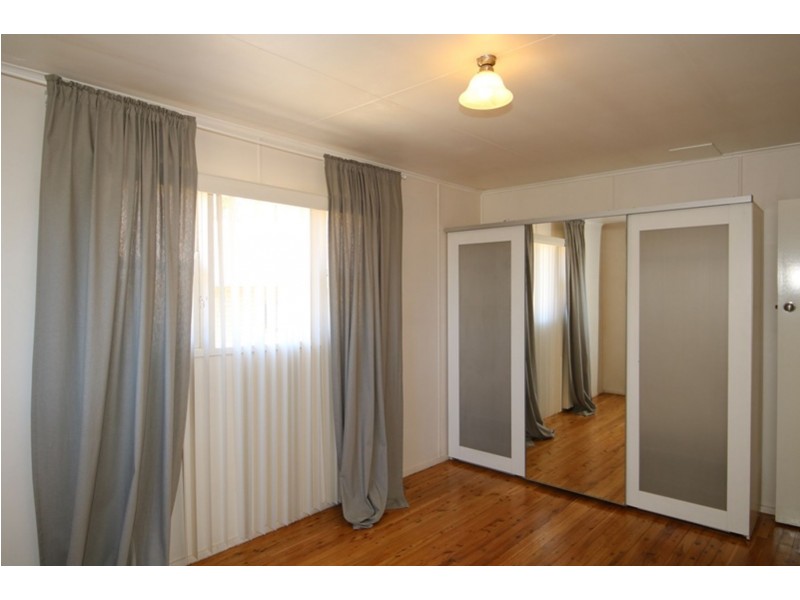 20 Ellis Street, Wilsonton QLD 4350