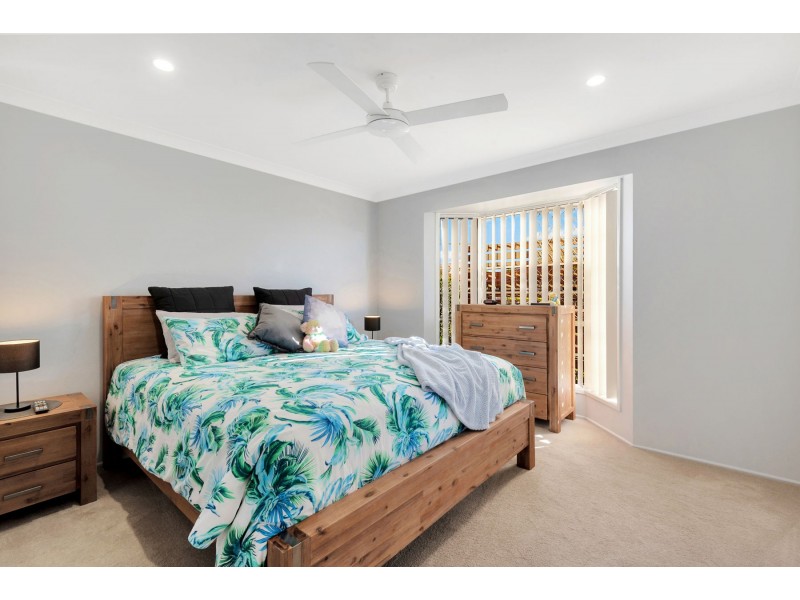 94 Kearney Street, Kearneys Spring QLD 4350