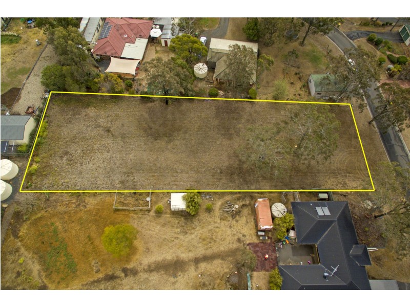 18 Highland Park Road, Meringandan West QLD 4352