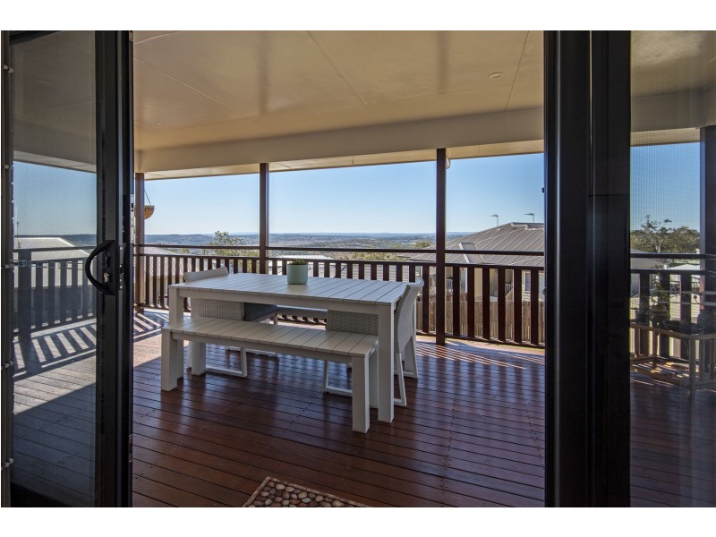 17 Sanctuary Drive, Cranley QLD 4350