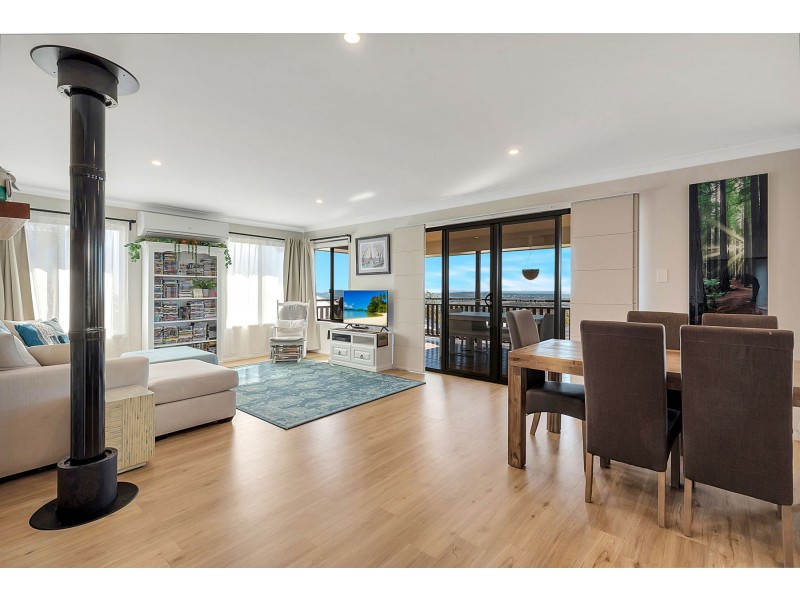 17 Sanctuary Drive, Cranley QLD 4350