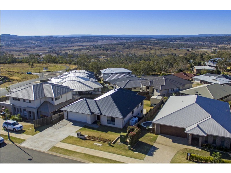 17 Sanctuary Drive, Cranley QLD 4350