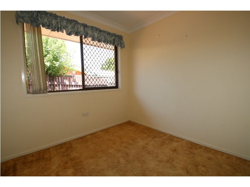 6 Azalea Court, Centenary Heights QLD 4350