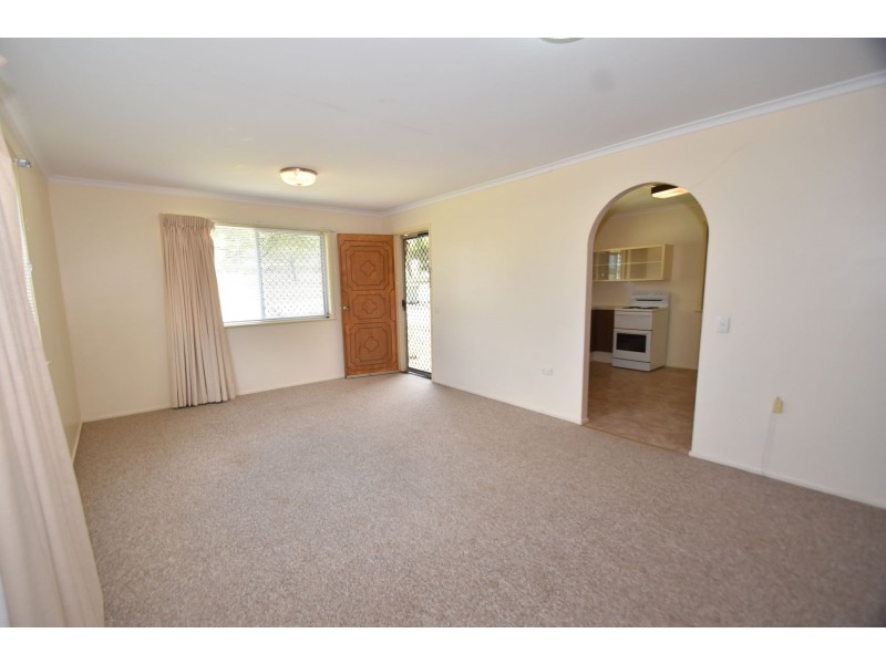 2/18a Ladner Street, Drayton QLD 4350