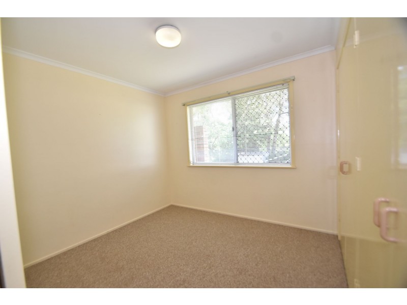 2/18a Ladner Street, Drayton QLD 4350