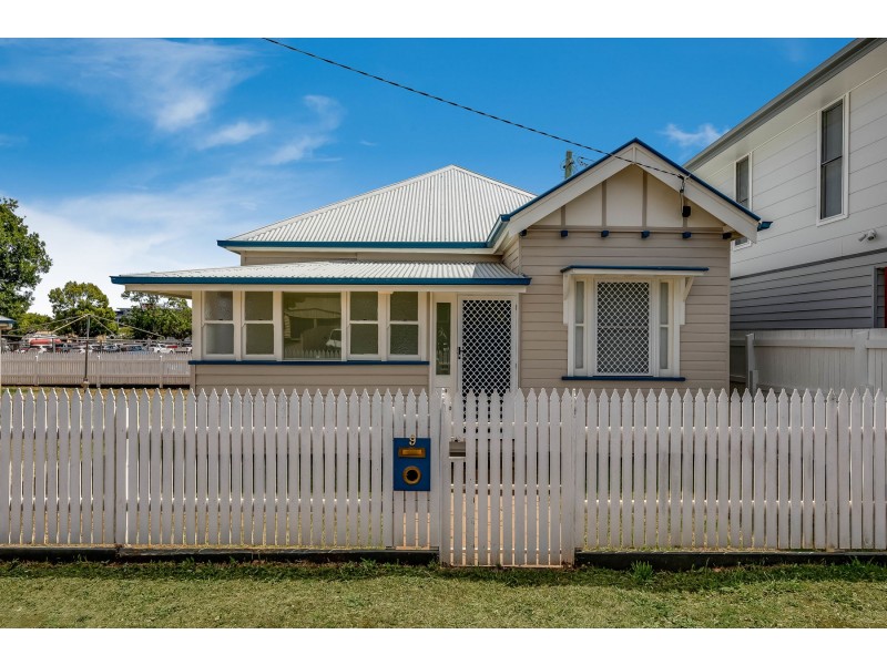 9 Kirk Street, Toowoomba City QLD 4350