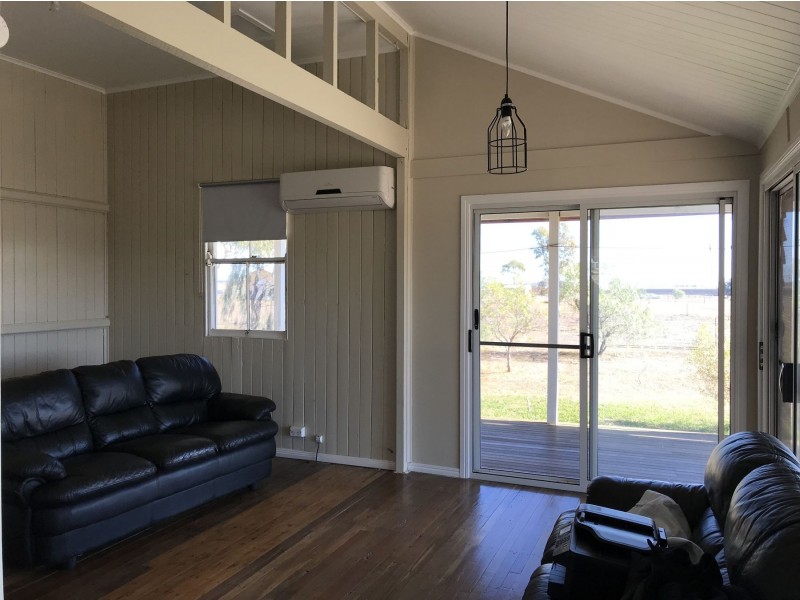 22 William Street, Clifton QLD 4361