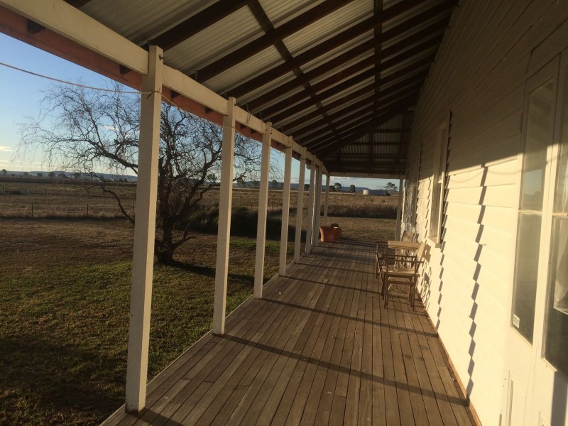 22 William Street, Clifton QLD 4361