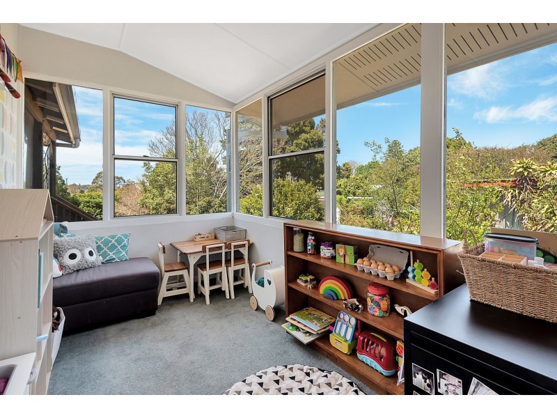 4 Corser Street, Centenary Heights QLD 4350