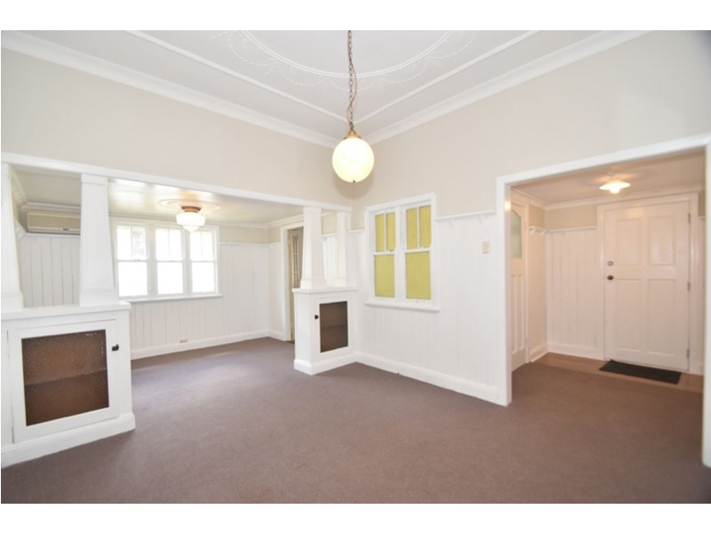 167A West Street, Newtown QLD 4350