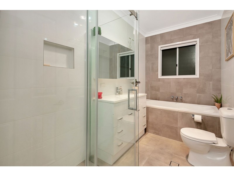 76 Glenvale Road, Harristown QLD 4350