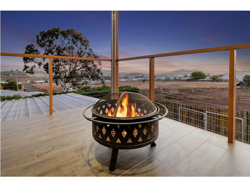 76 Glenvale Road, Harristown QLD 4350