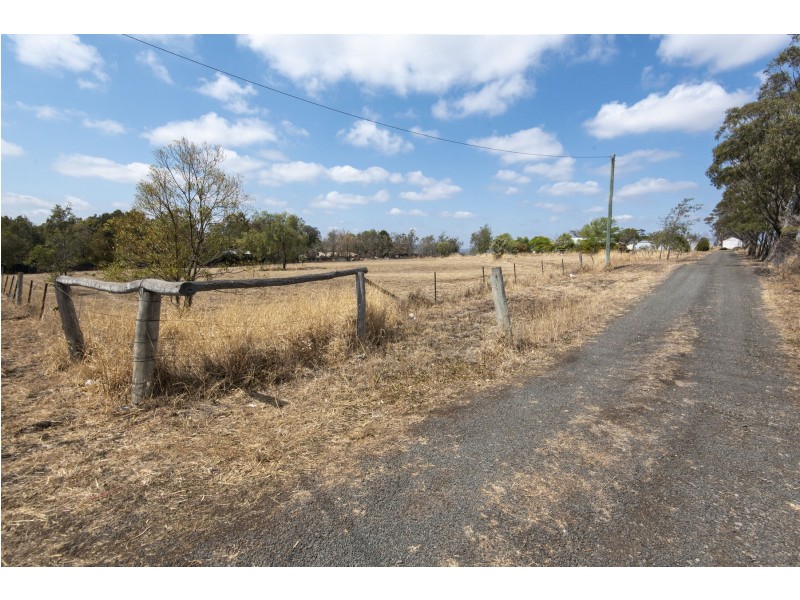819 Toowoomba Cecil Plains Road, Wellcamp QLD 4350