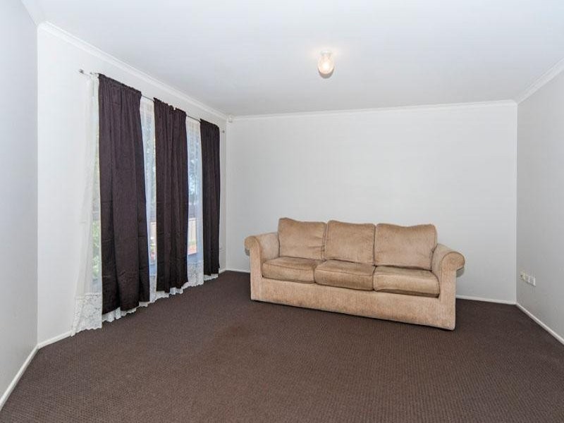 285 Greenwattle Street, Cranley QLD 4350