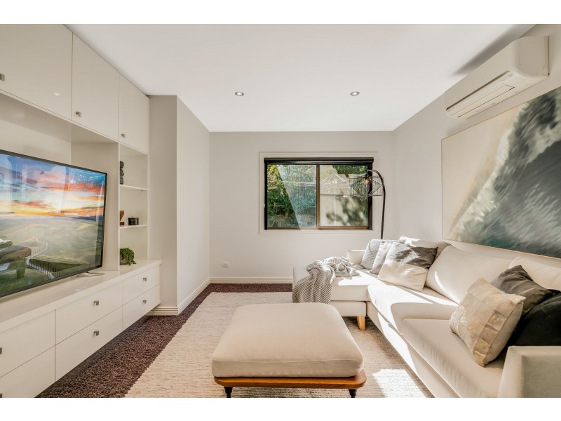 36 Skyline Drive, Blue Mountain Heights QLD 4350