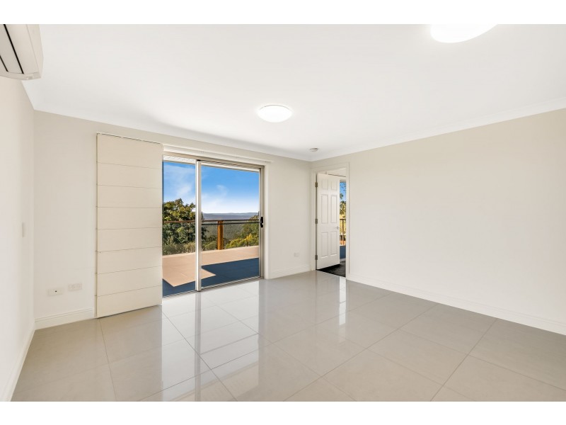 36 Skyline Drive, Blue Mountain Heights QLD 4350