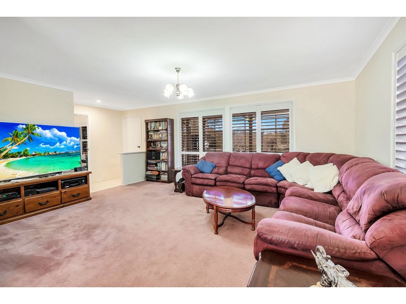 22 Hamzah Drive, Cotswold Hills QLD 4350