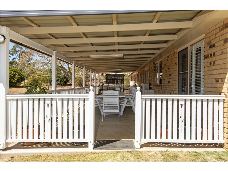 22 Hamzah Drive, Cotswold Hills QLD 4350