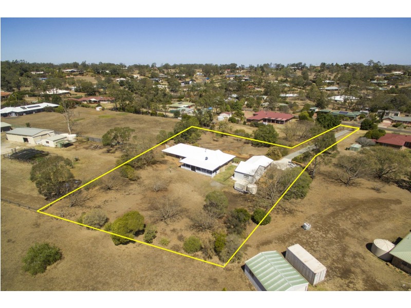 22 Hamzah Drive, Cotswold Hills QLD 4350