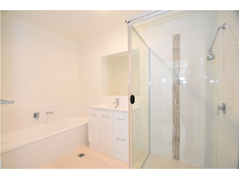 1/12 Glenwood Street, Glenvale QLD 4350