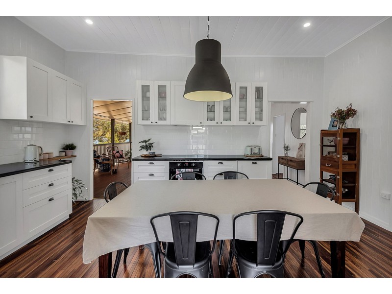 54 John Street, Goombungee QLD 4354