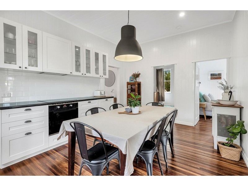 54 John Street, Goombungee QLD 4354