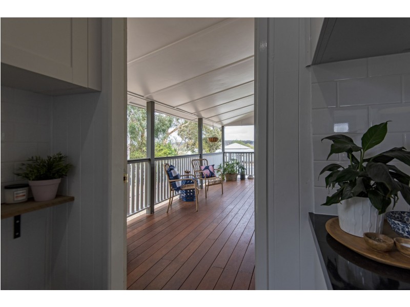 54 John Street, Goombungee QLD 4354