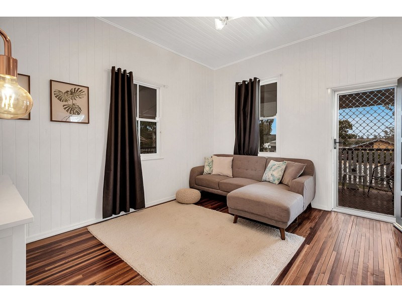 54 John Street, Goombungee QLD 4354