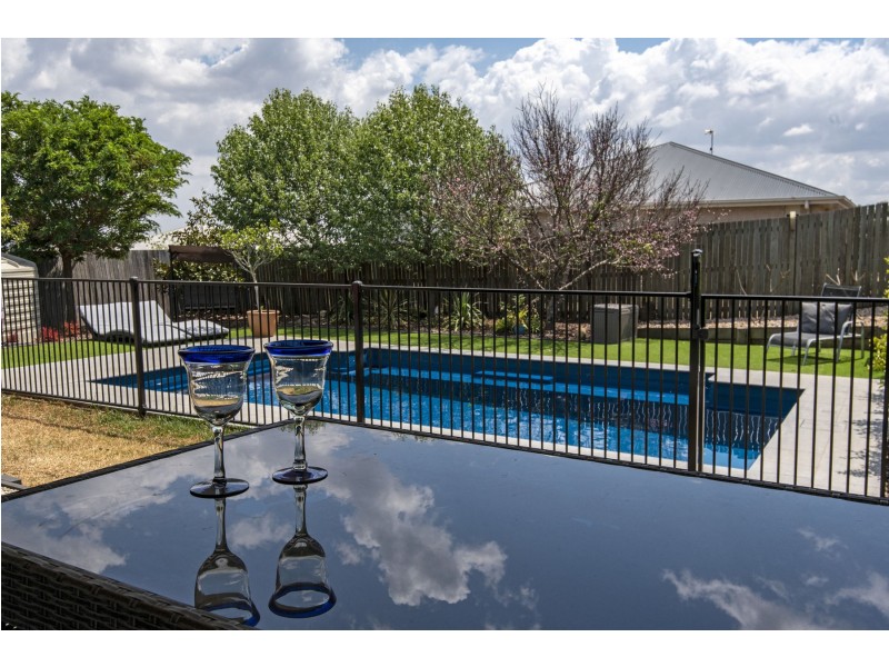 53 Whitman Street, Westbrook QLD 4350