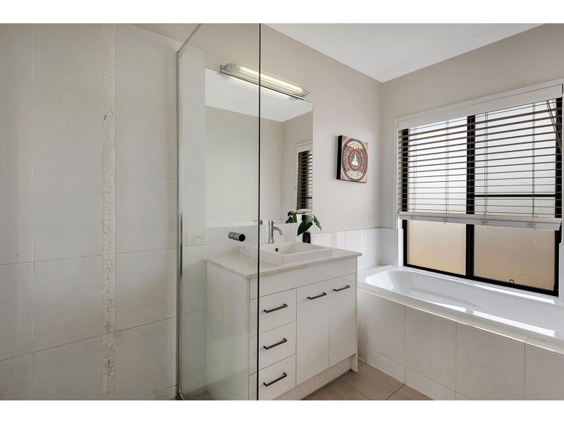 53 Whitman Street, Westbrook QLD 4350