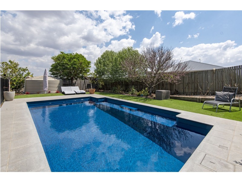 53 Whitman Street, Westbrook QLD 4350