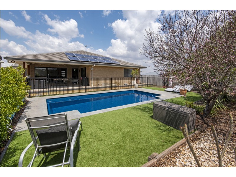 53 Whitman Street, Westbrook QLD 4350