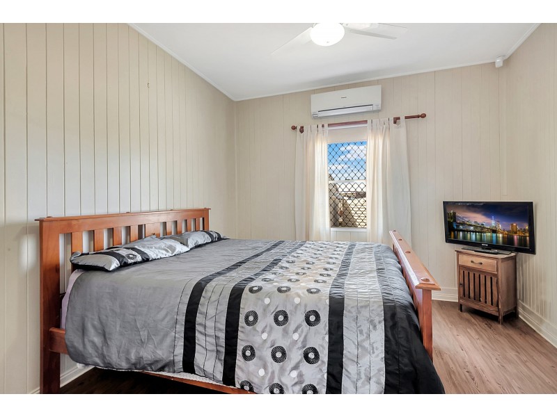 5 Gore Street, Cambooya QLD 4358