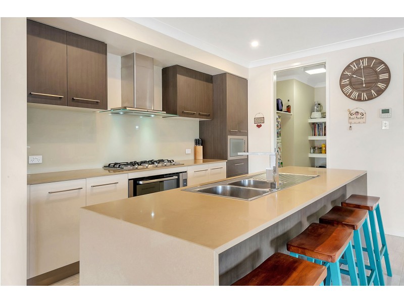 12 Mary Drive, Murphys Creek QLD 4352